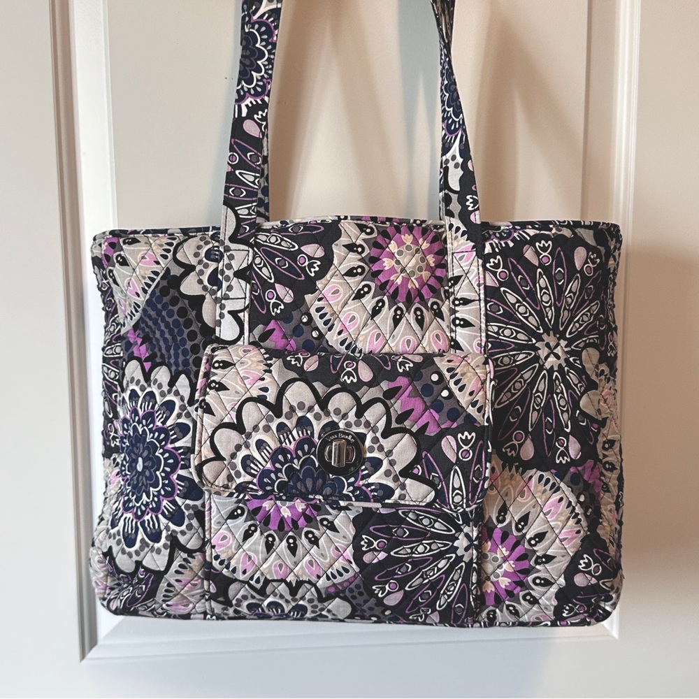 Vera Bradley “Mimosa Medallion” quilted turn-lock tote bag